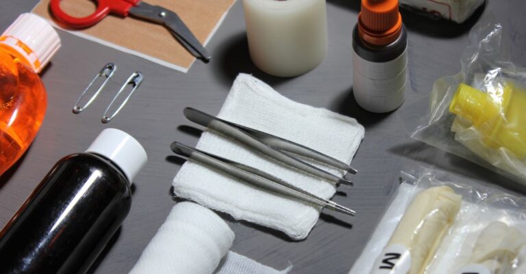How to Build a Pet First Aid Kit That Actually Works