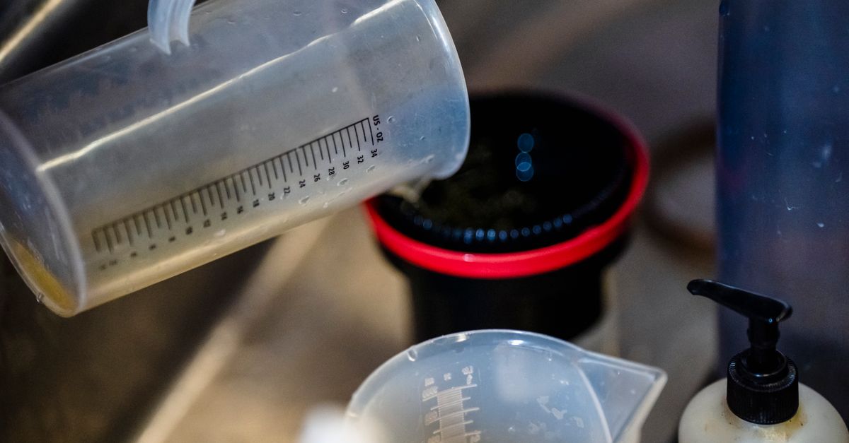 pet food measuring cup